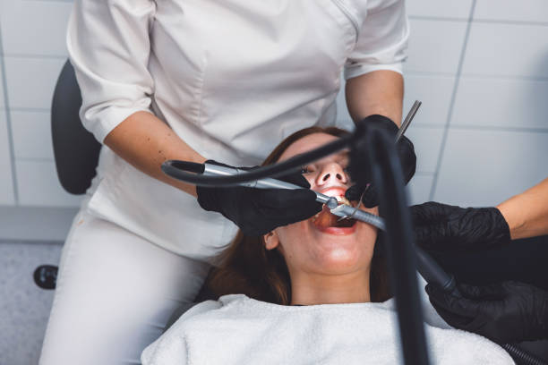 Best Emergency Tooth Extraction in Goulds, FL